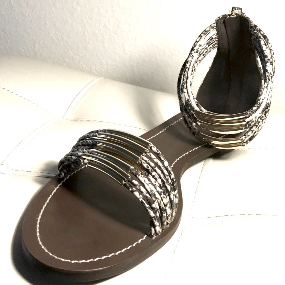 Tory Burch Black and Gold Sandals
